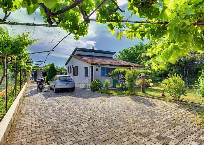 Prázdninový dům House Silvana *